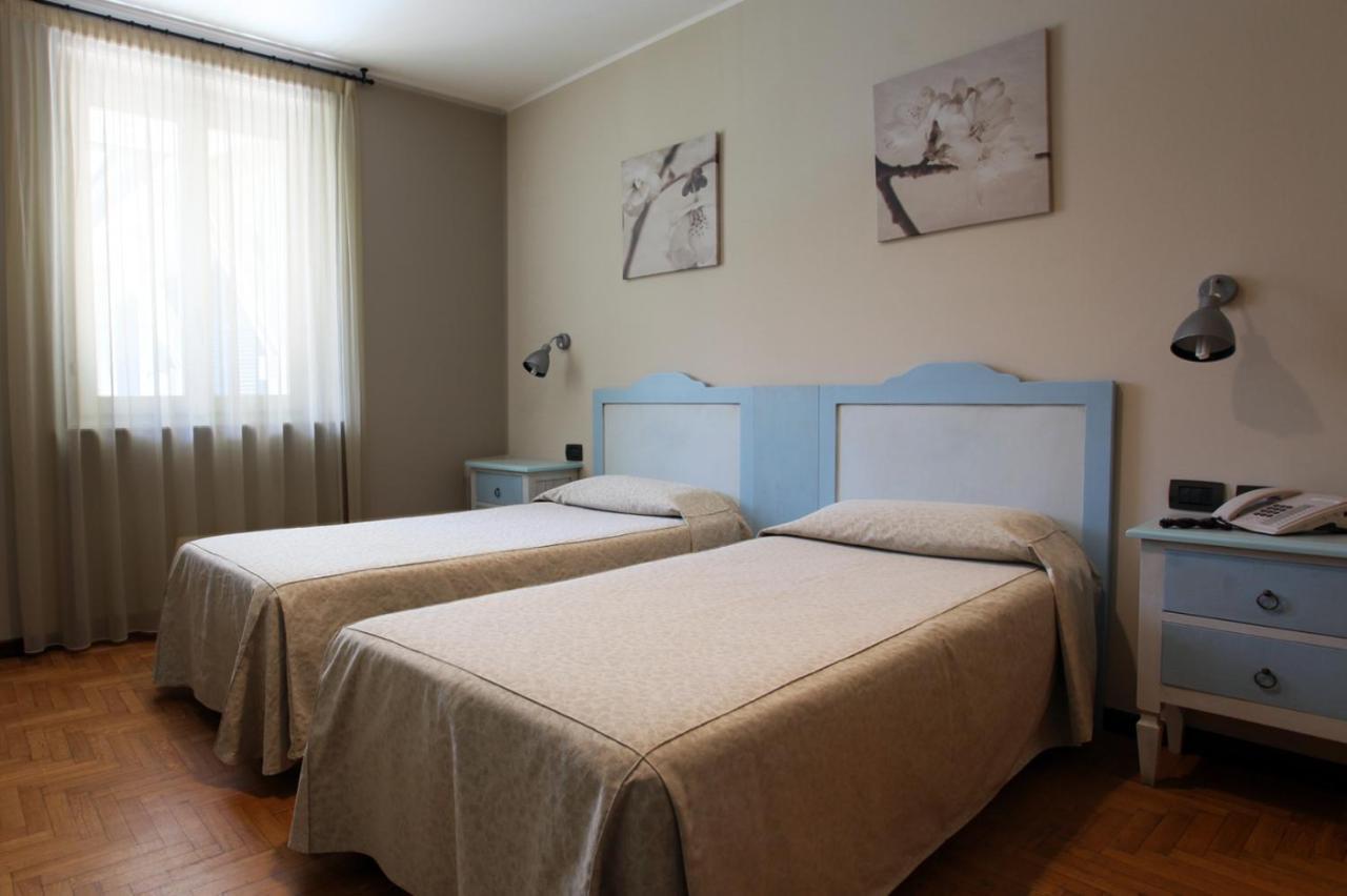 Hotel Risi Colico Exterior photo