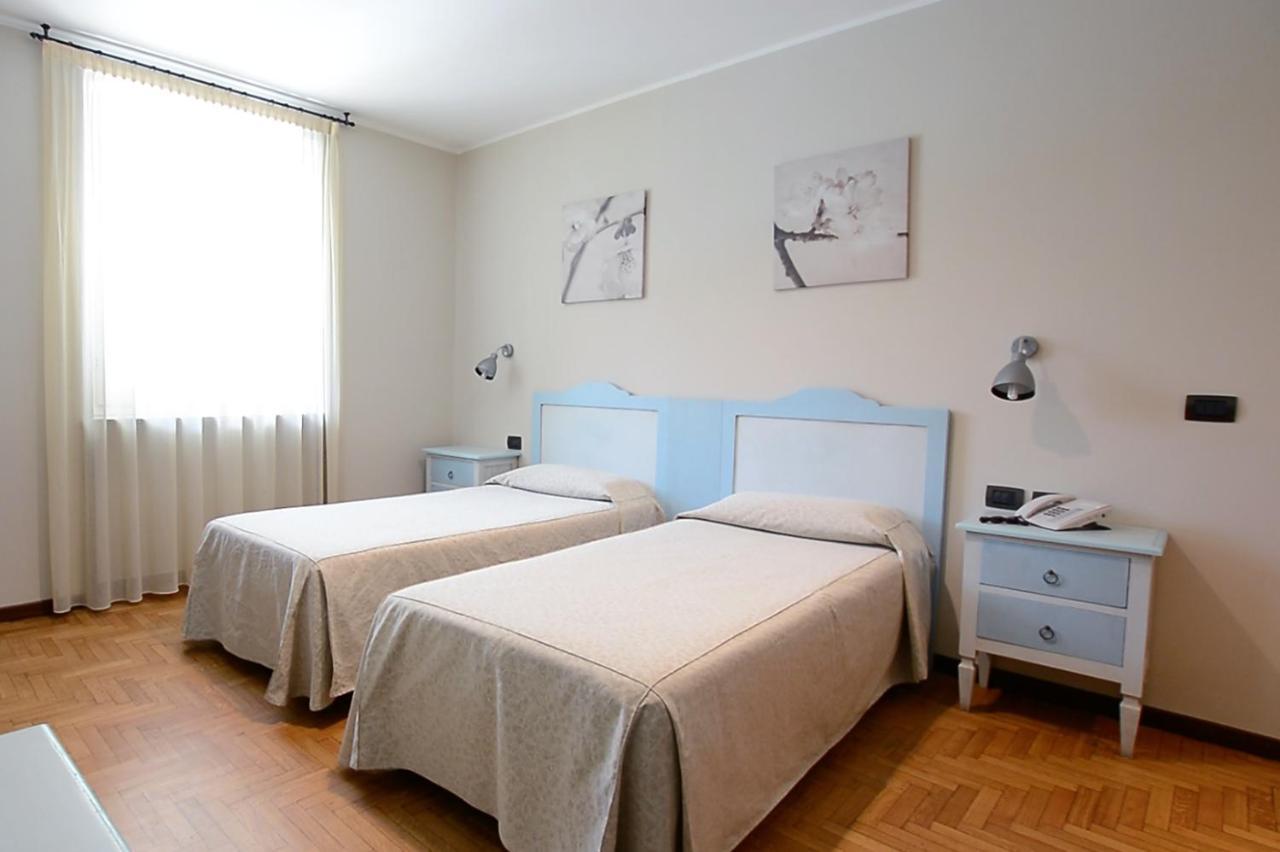 Hotel Risi Colico Exterior photo