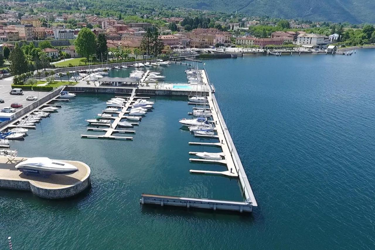 Hotel Risi Colico Exterior photo